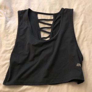 Open back workout crop top!